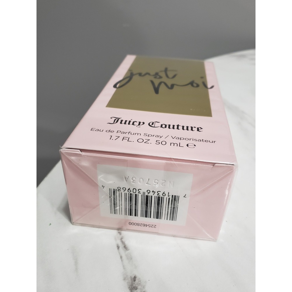 Juicy Couture Just Moi 1.7oz Eau de Parfum Women's Spray New in Box NIB - Picture 3 of 4
